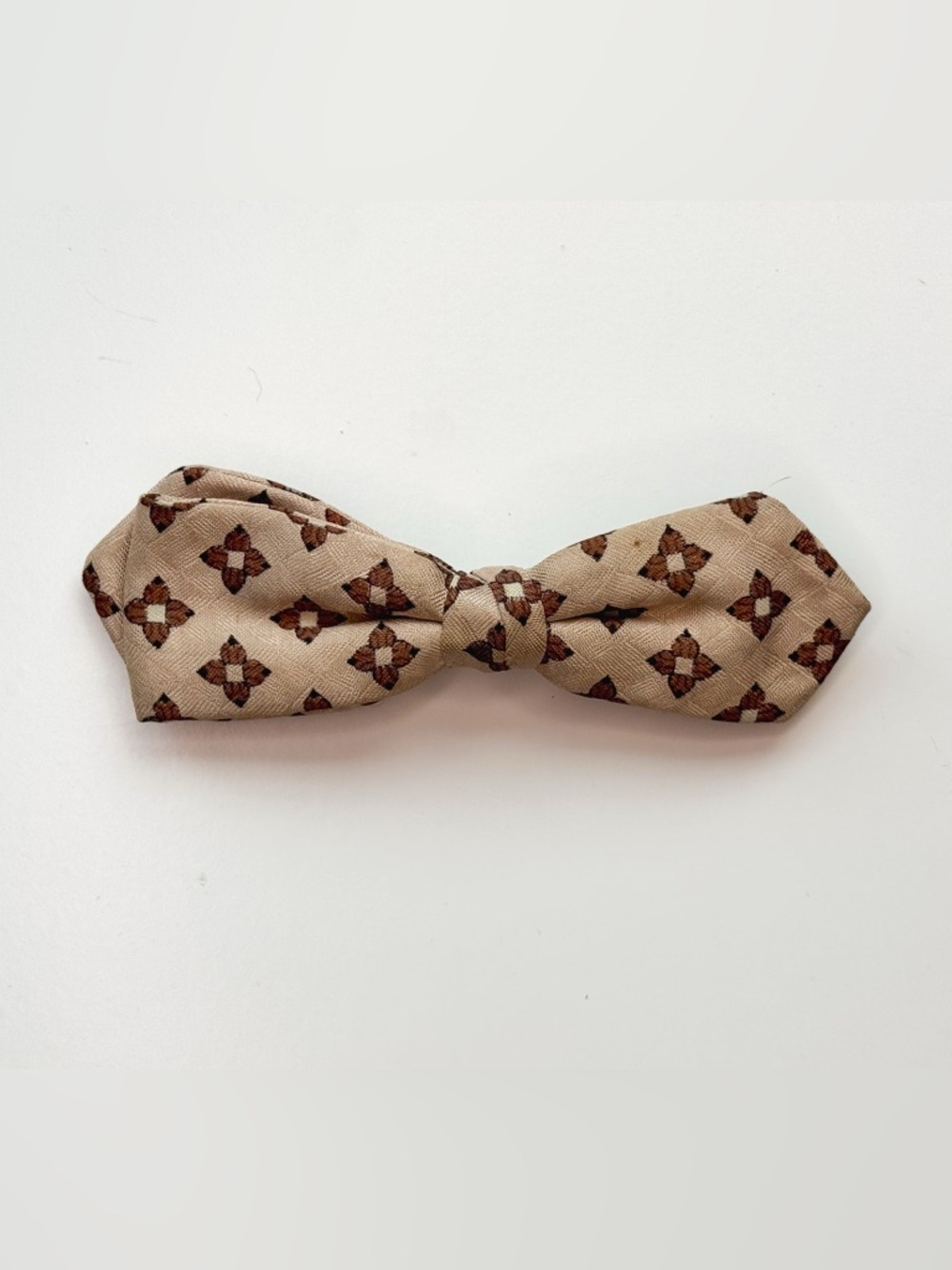 Classic Beige Patterned Clip-in Bow Tie - Men's Accessory